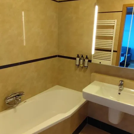 Sea Towers Apartament *