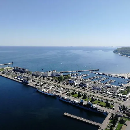 Sea Towers Apartament *