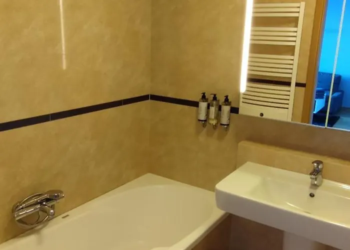 Sea Towers Apartment *