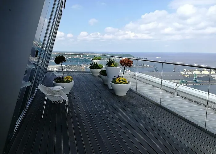 Sea Towers Apartment